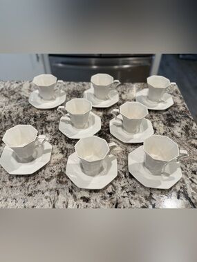 Set of 8 White Independence ironstone Octagonal Tea Cups & Saucers